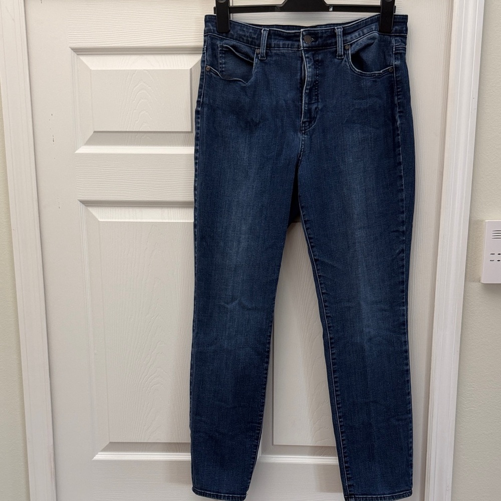 Talbots Flawless Women's high rise straight leg Jeans - Picture 2 of 10